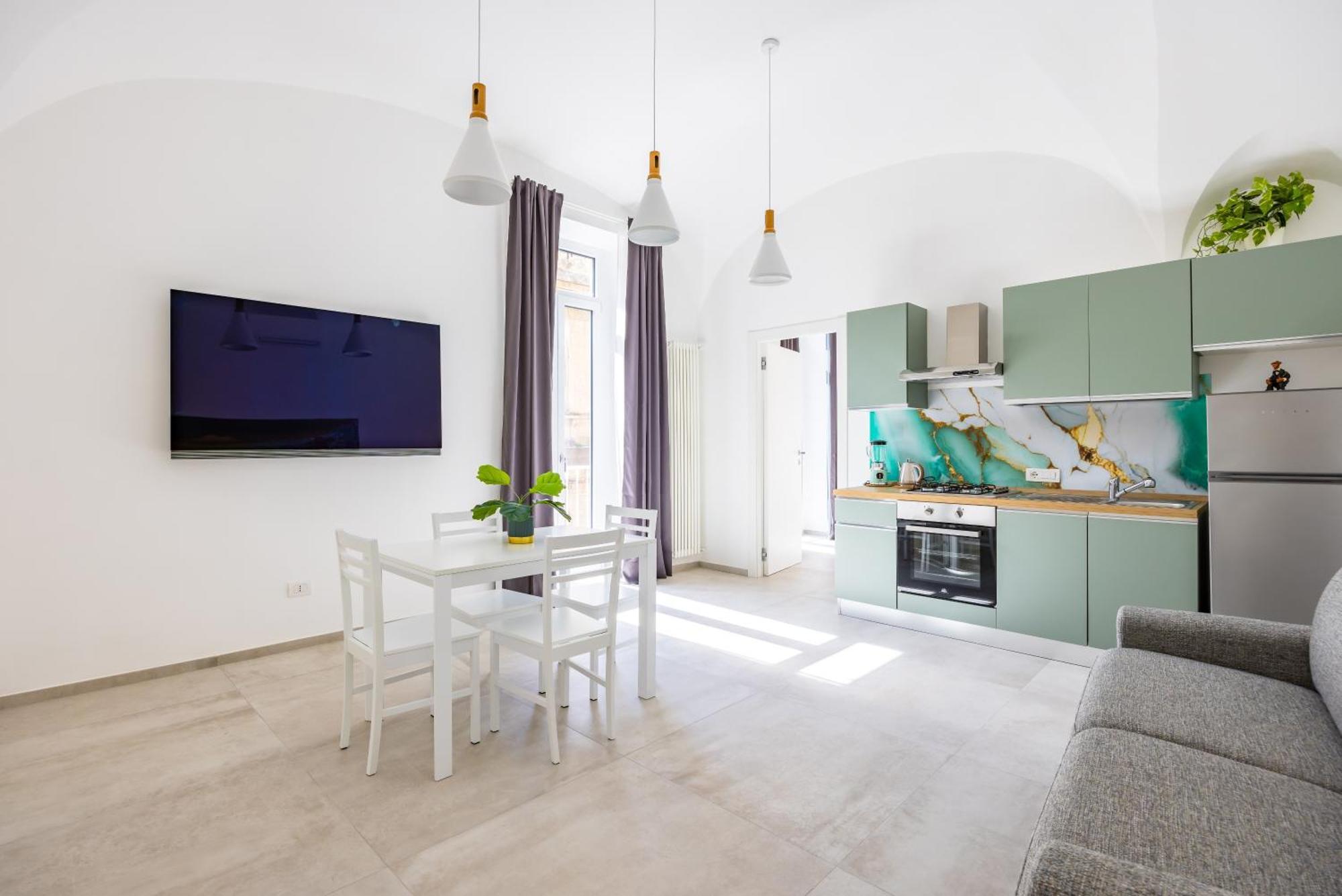 Apartment Maison Emanuele Double Naples